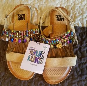 Muk Luks sandals size 7